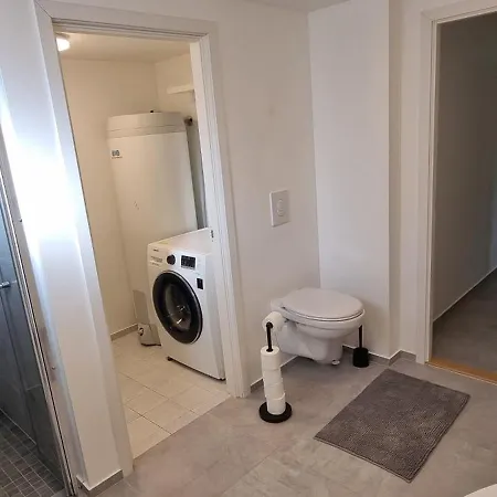 Apartment Cozy Basement Alesund